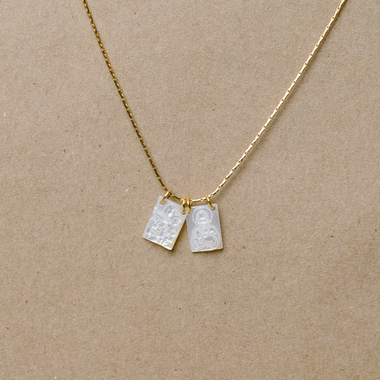 Collar Escapulario de Concha Nacar