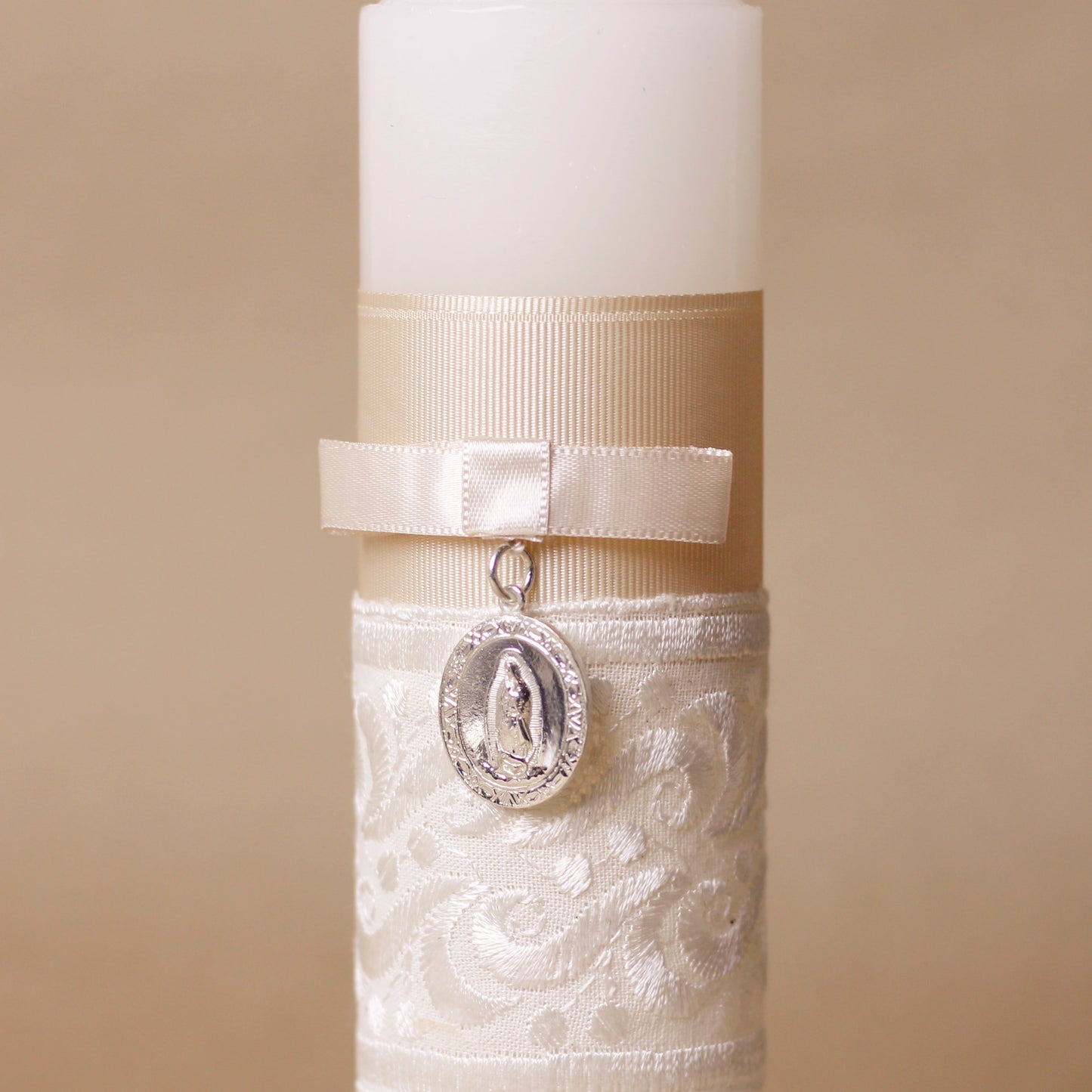 Kit de Bautizo con Mini Virgen de Guadalupe