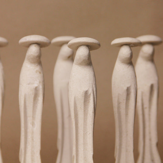 Virgen de la Paz en Mármol - 10 piezas