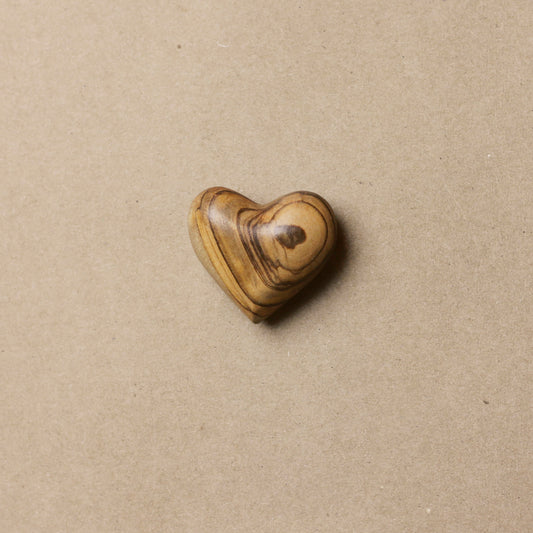 Corazón Madera de Olivo